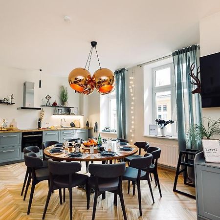 Elvis Apartment/11 Beds/6 Bedrooms/Riga Old Town Exterior foto